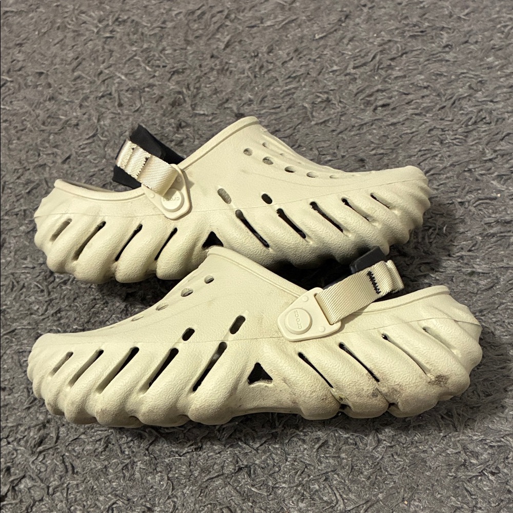 Crocs echo clog